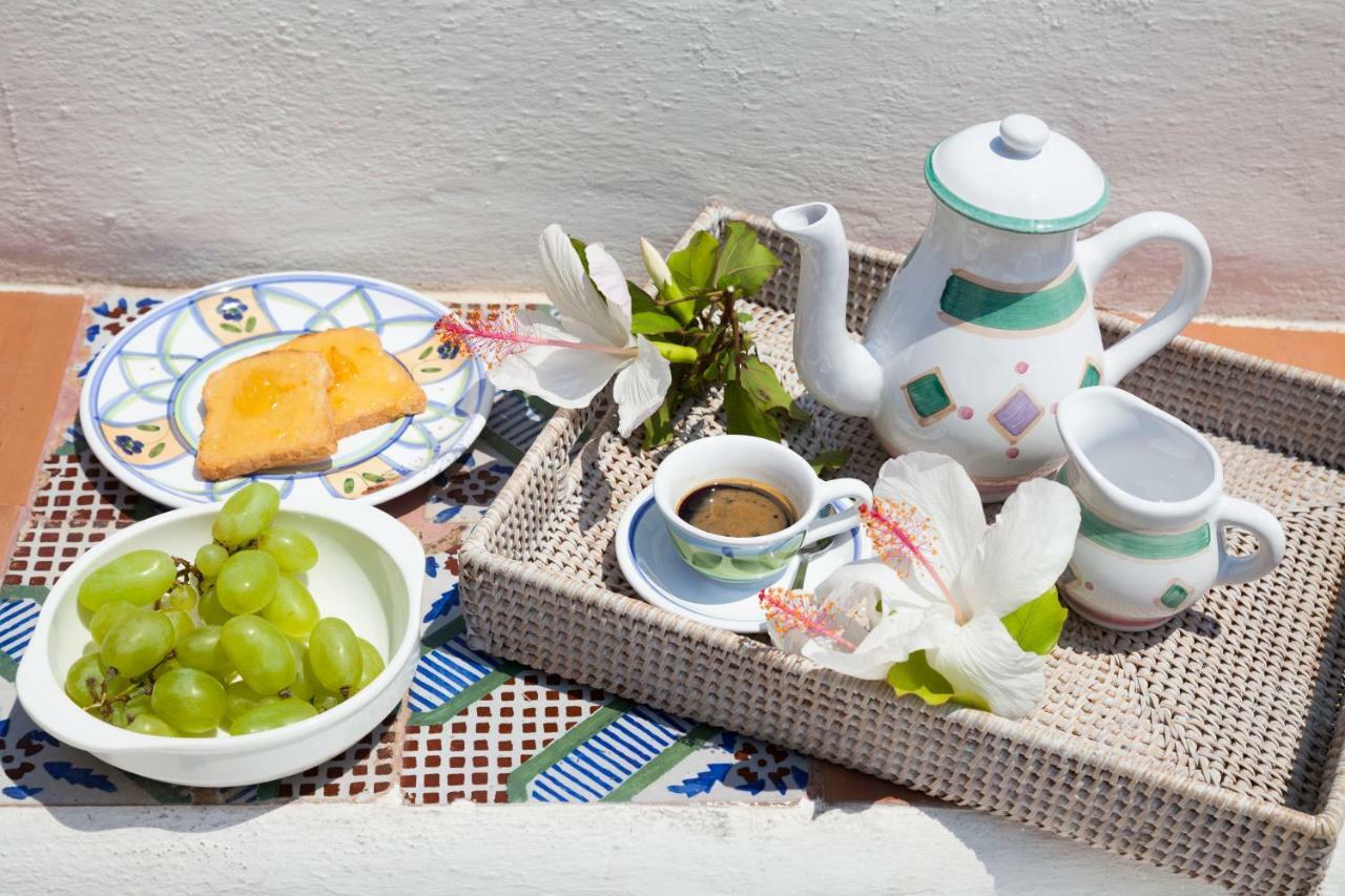 Bed and Breakfast Note Di Salina Santa Marina Salina Exterior foto