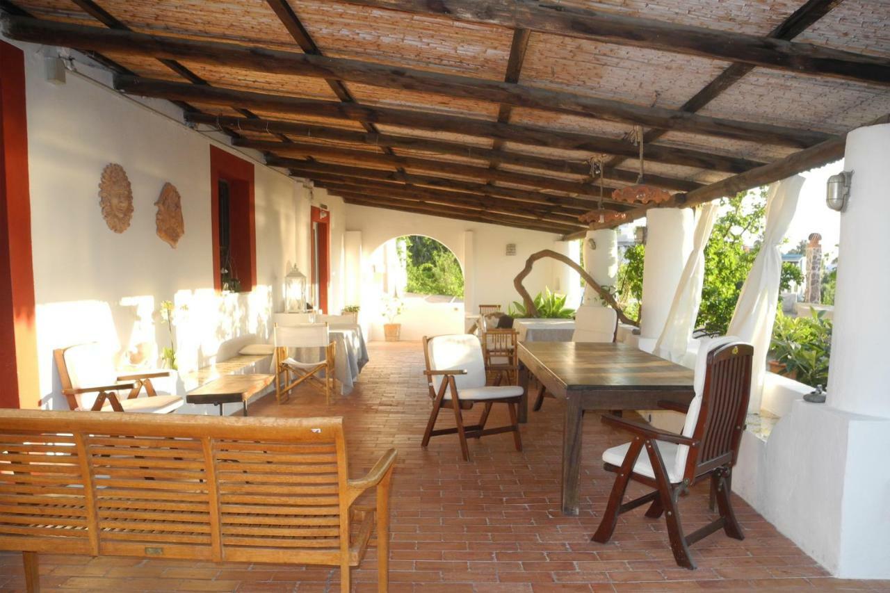 Bed and Breakfast Note Di Salina Santa Marina Salina Exterior foto