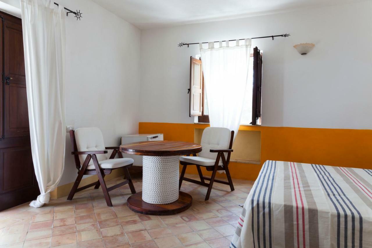 Bed and Breakfast Note Di Salina Santa Marina Salina Exterior foto